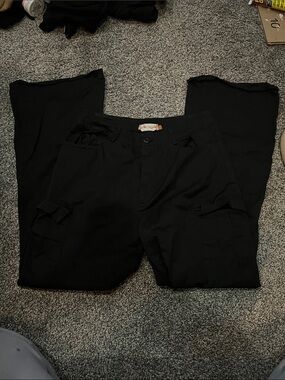 Black Cargo Flair pants from M!